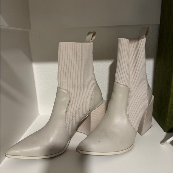 Ankle Boots - Picture 2 of 5